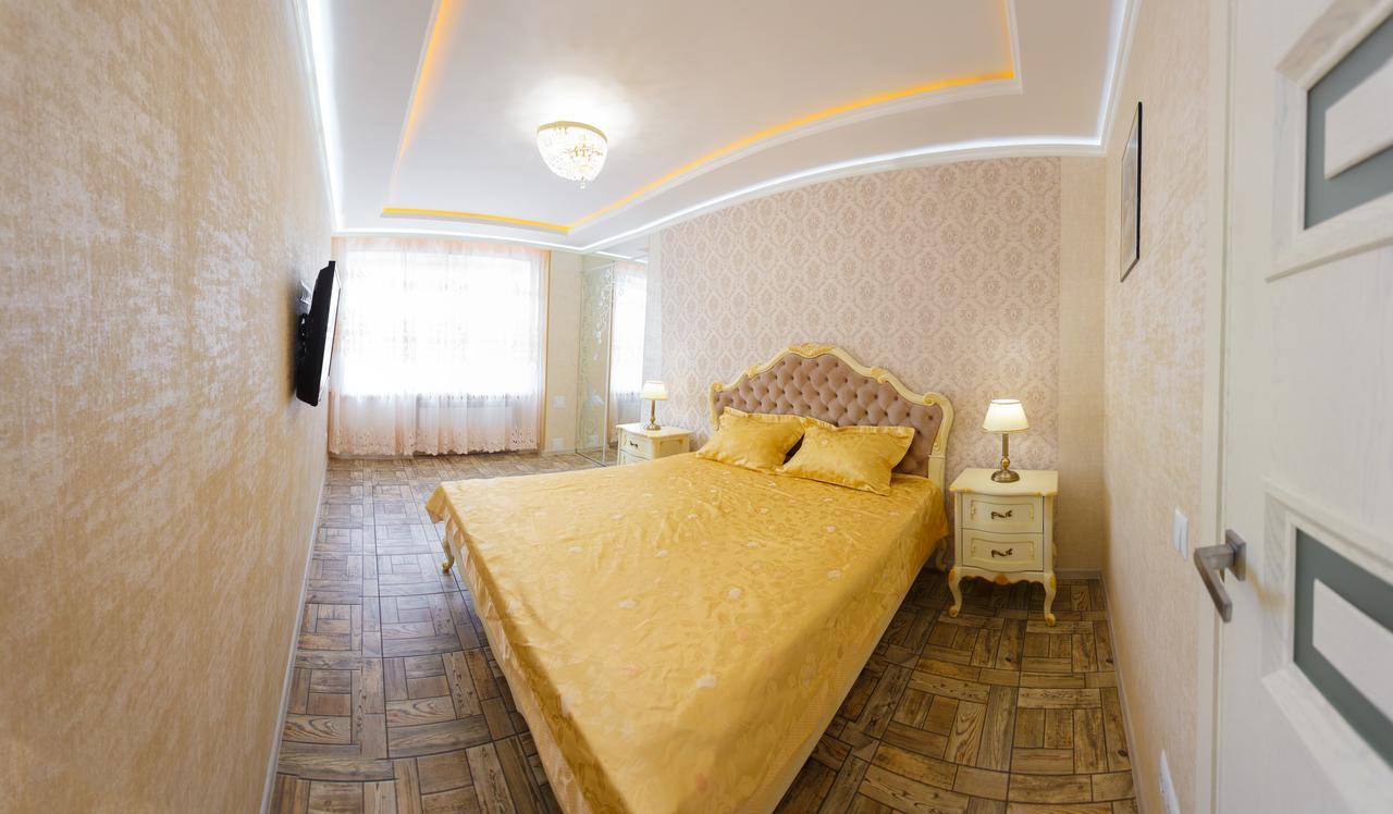 Apartment Near Railway Station Київ Екстер'єр фото